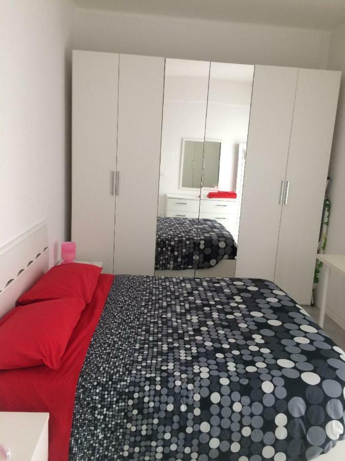 Appartamento Sul Porto โลอาโน ภายนอก รูปภาพ