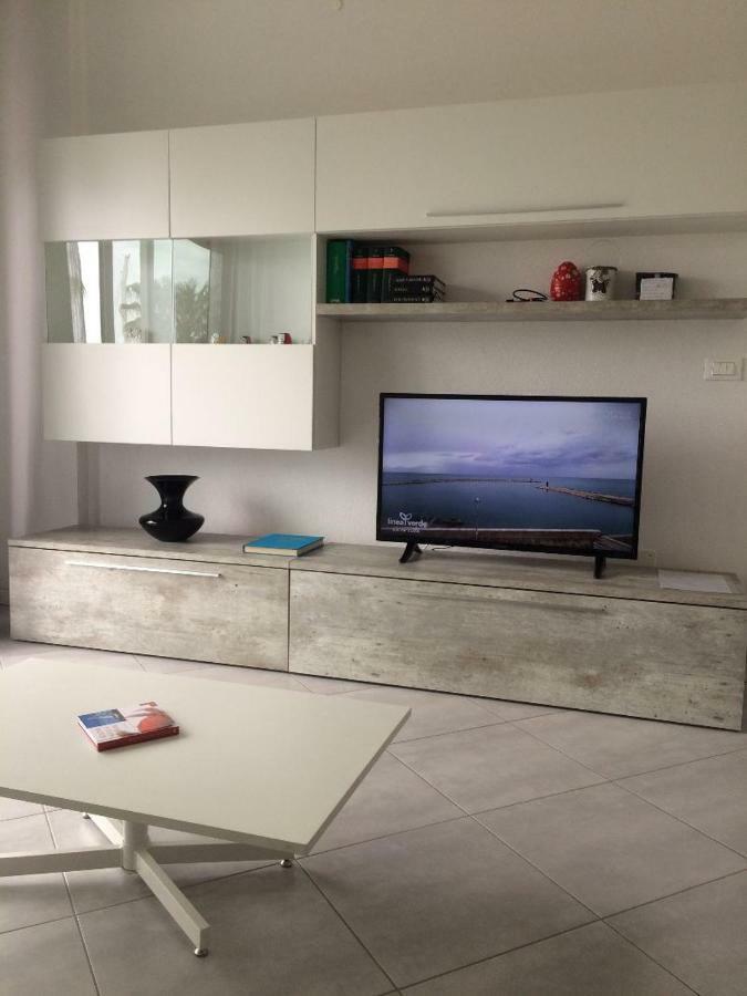Appartamento Sul Porto โลอาโน ภายนอก รูปภาพ
