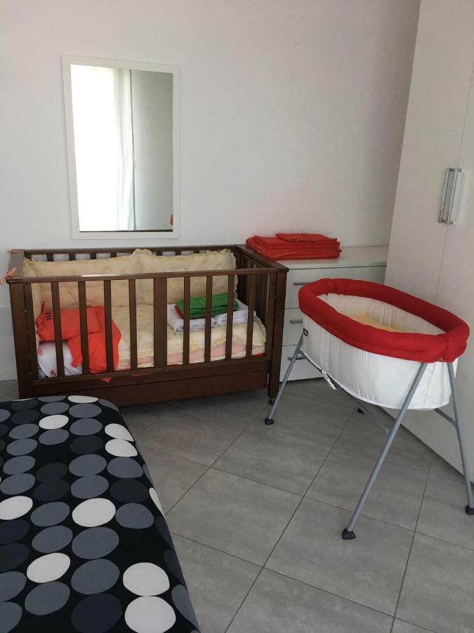Appartamento Sul Porto โลอาโน ภายนอก รูปภาพ