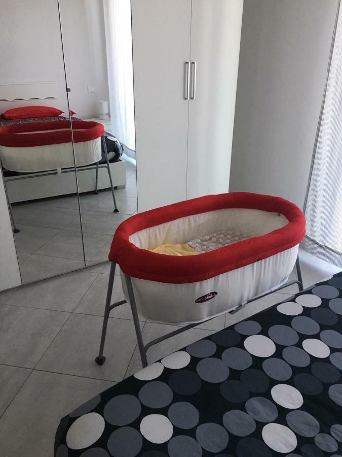 Appartamento Sul Porto โลอาโน ภายนอก รูปภาพ